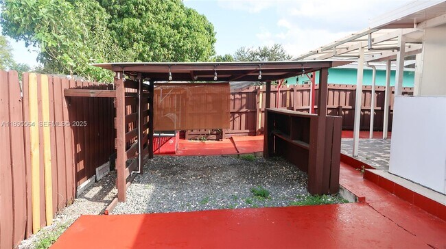 Building Photo - 3109 NW 64th St