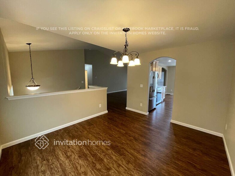 Building Photo - 7713 88th Pl NE