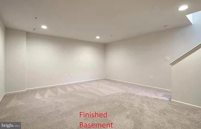 Building Photo - 130 Copperleaf Dr