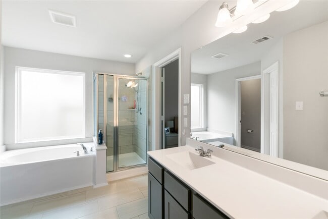 Building Photo - 1859 Cypress Canyon Trail