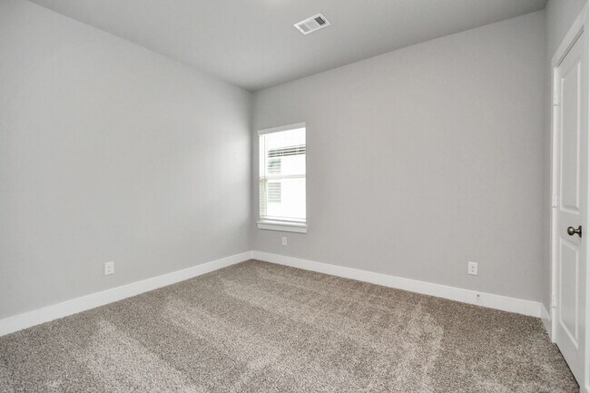Building Photo - 21023 Treasure Gate Ln