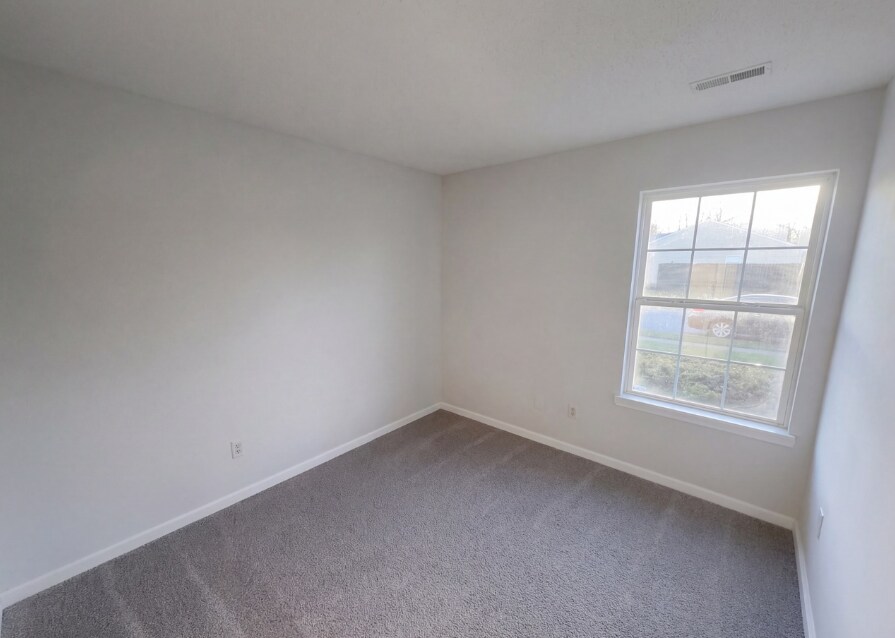 Building Photo - 6654 Hazelhatch Dr