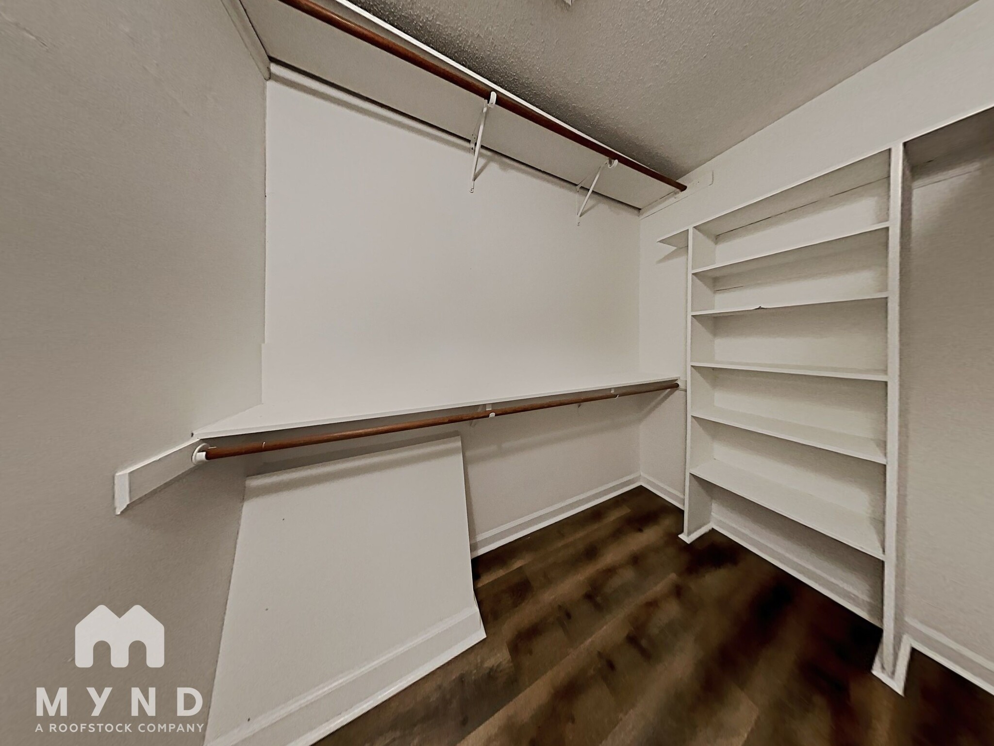Building Photo - 117 Creekstone Dr