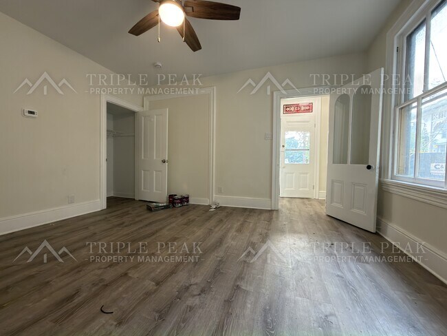 Building Photo - 43 East Ave