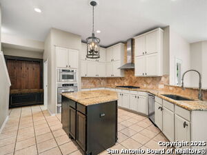 Building Photo - 19426 Desert Oak