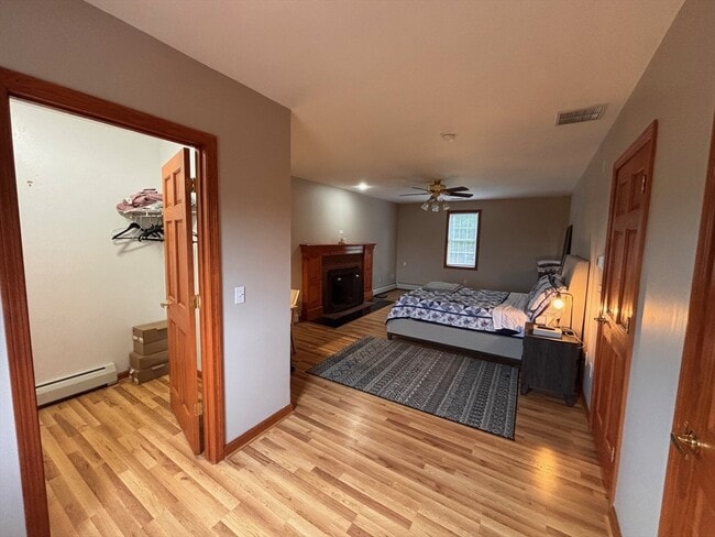 Building Photo - 159 Barre Paxton Rd