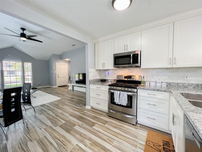 Building Photo - 1035 Wentworth Dr