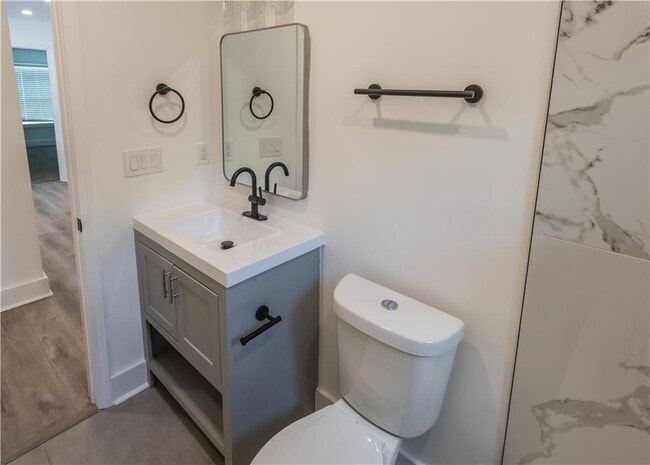 Building Photo - 3822 Bakers Ferry Rd SW