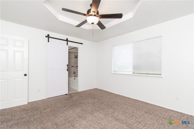 Building Photo - 1213 Fox Creek Dr