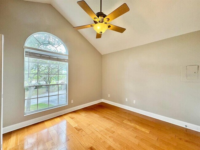 Building Photo - 8615 Mallard Reserve Dr