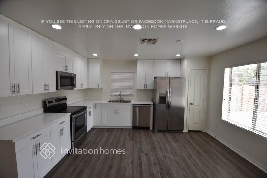 Building Photo - 43935 W Wild Horse Trail