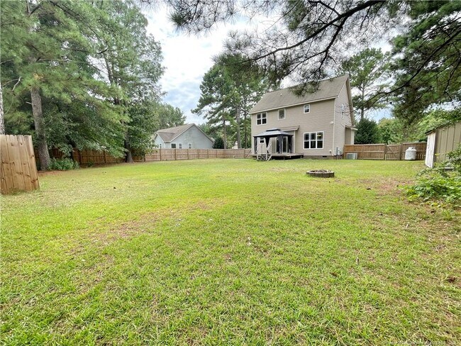 Building Photo - 675 Omaha Dr