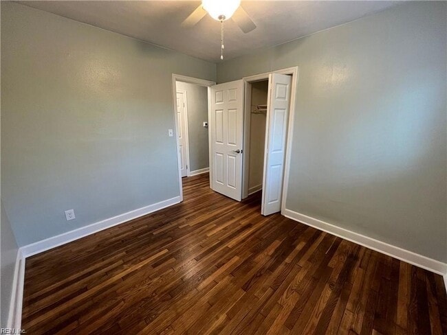 Building Photo - 1300 Pineview Ave