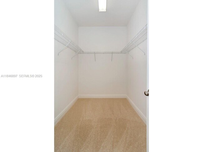 Building Photo - 10400 S Barnsley Dr