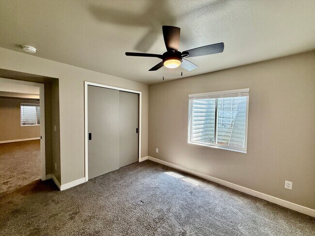 Building Photo - 4631 Fencer Rd