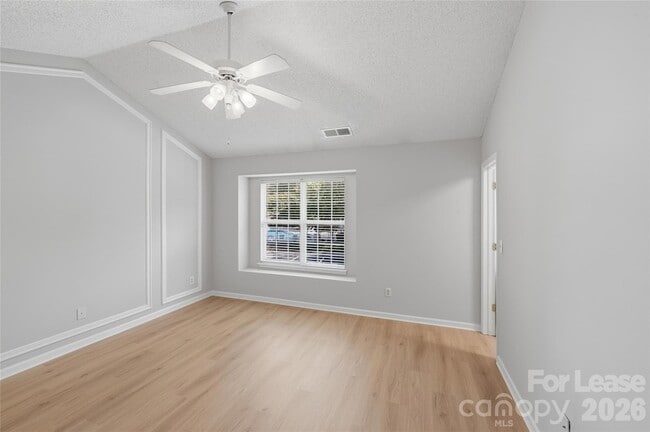 Building Photo - 8144 Christmas Ct