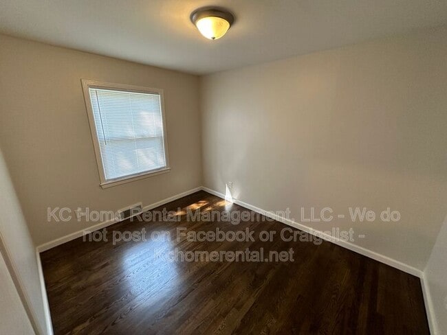 Building Photo - 8214 Jarboe St