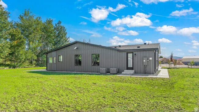 Building Photo - 4736 E 2650 N