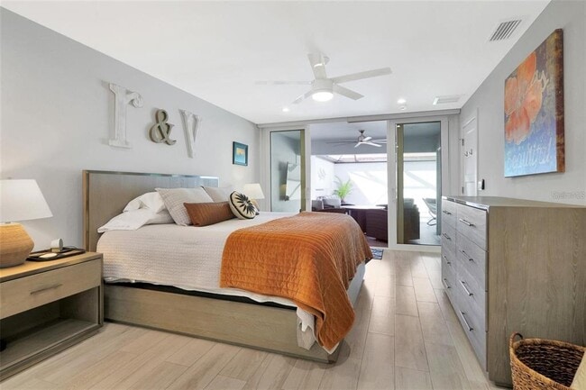 Building Photo - 3694 Glen Oaks Manor Dr