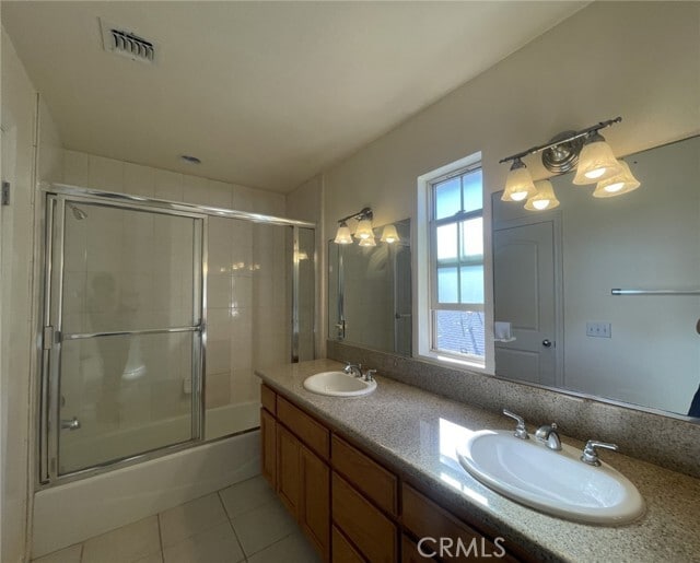 Building Photo - 614 Royal Oaks Dr