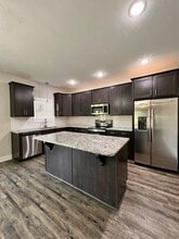 Building Photo - 1618 Strickland Bridge Rd