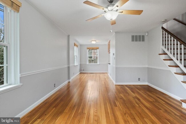 Building Photo - 3263 S Stafford St
