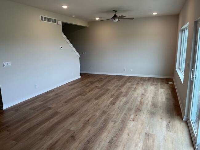 Building Photo - Spacious 5-Bedroom Duplex Near Asbury Elementary with Finished Basement & Full Amenities