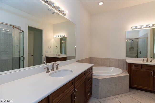 Building Photo - 11108 Esteban Dr