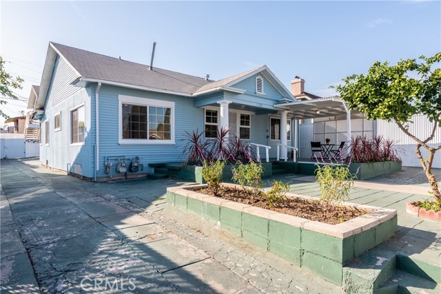 Building Photo - 1125 Heliotrope Dr