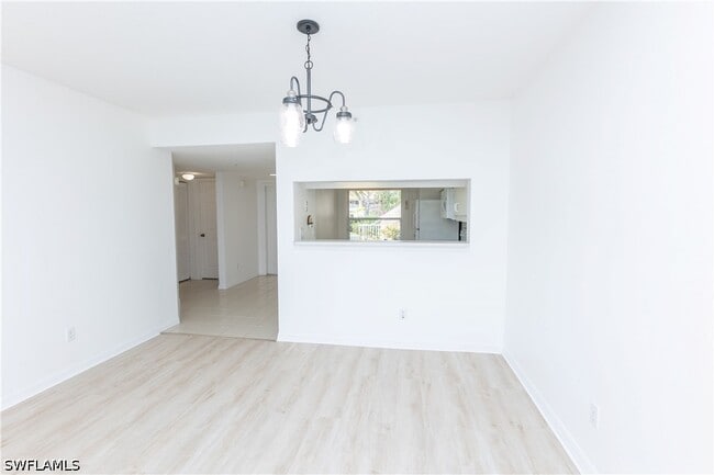 Building Photo - 2456 Millcreek Ln