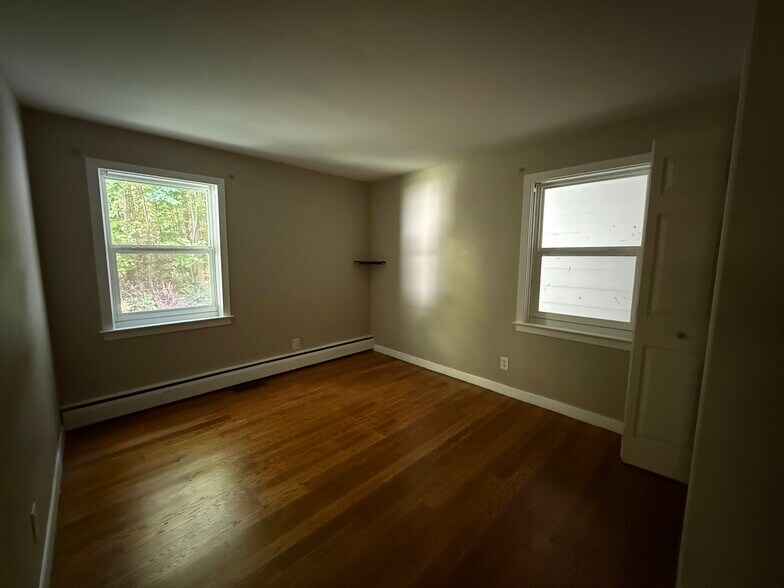 Building Photo - 1690 Slaterville Rd