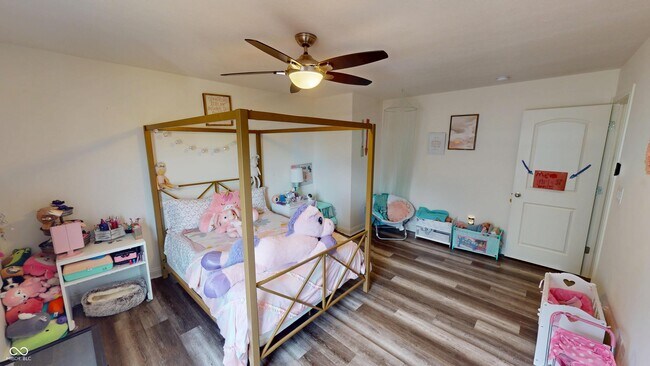 Building Photo - 6323 Burgin Dr