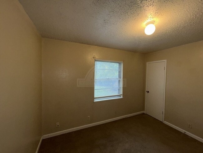 Building Photo - 510 N 24th St