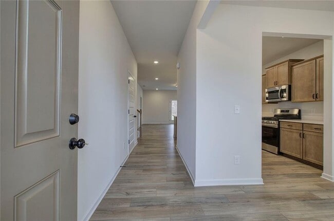 Building Photo - 503 Ozark Ln