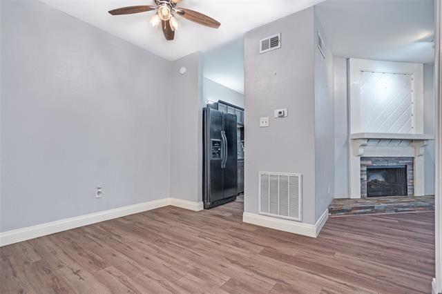 Building Photo - 9254 Forest Ln