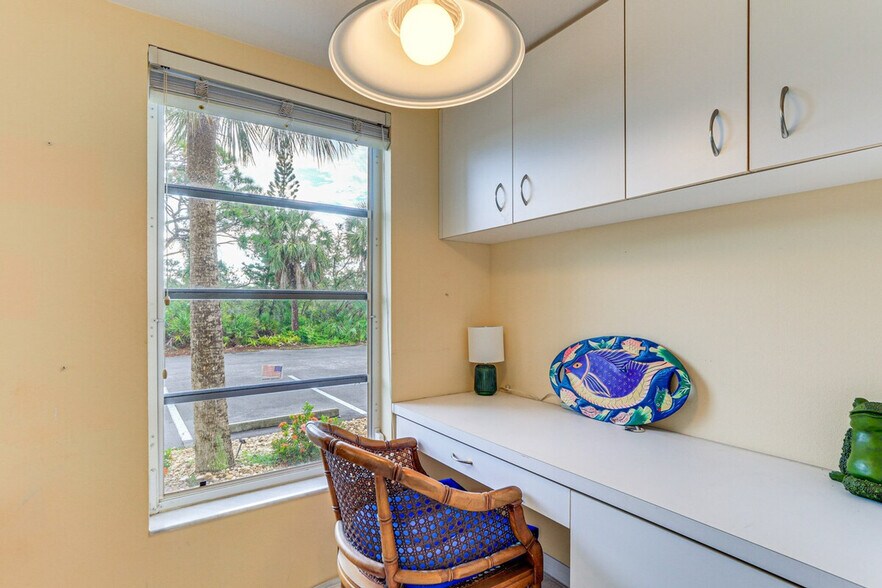 Building Photo - 6610 Gasparilla Pines Blvd