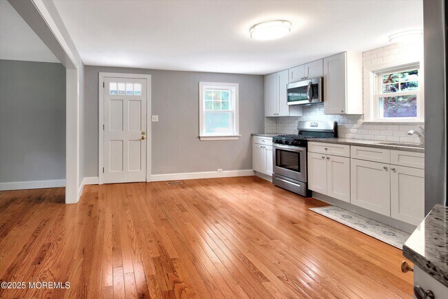 Building Photo - 88 Dutch Lane Rd