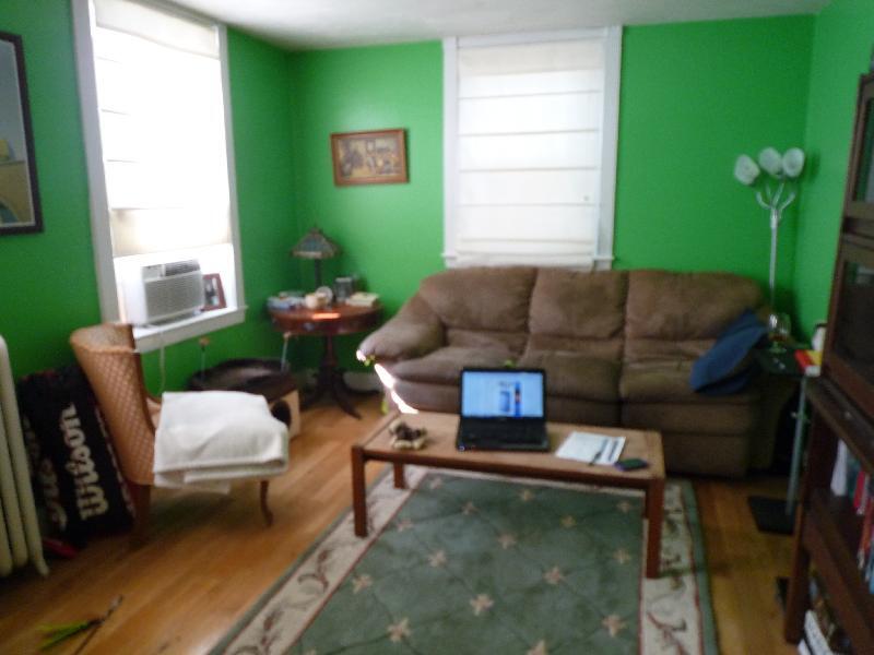 Building Photo - 212 Allston St