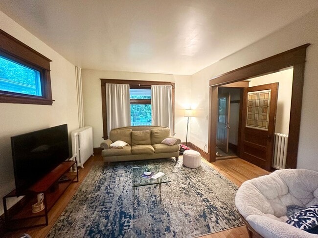 Building Photo - Spacious 3-Bedroom w/ Sundeck & In-Unit Laundry!