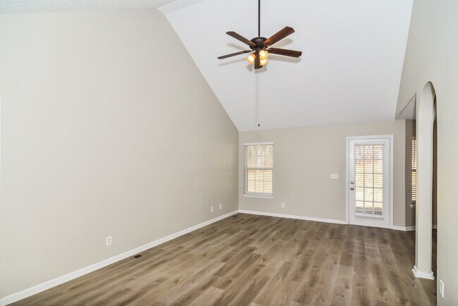 Building Photo - 125 Cartwright Pkwy