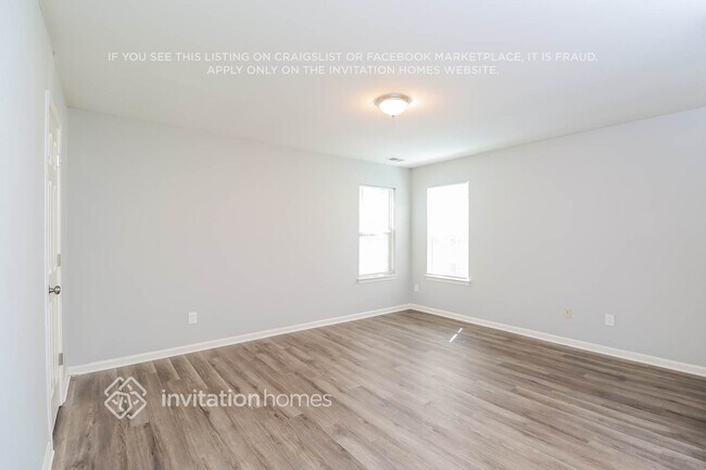Building Photo - 14736 Sapphire Ln