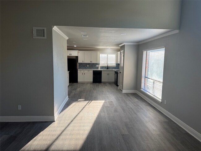 Building Photo - 12230 Kleinmeadow Dr