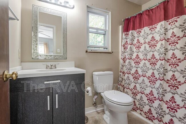 Building Photo - 10006 Redbridge Rd