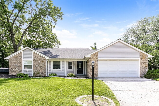 Building Photo - 7809 Hampton Pl