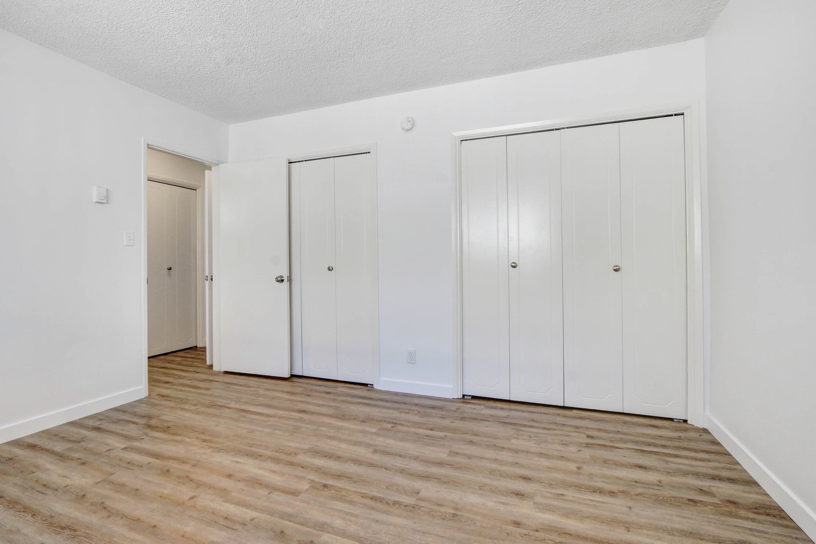 Building Photo - 1306 Armacost Ave
