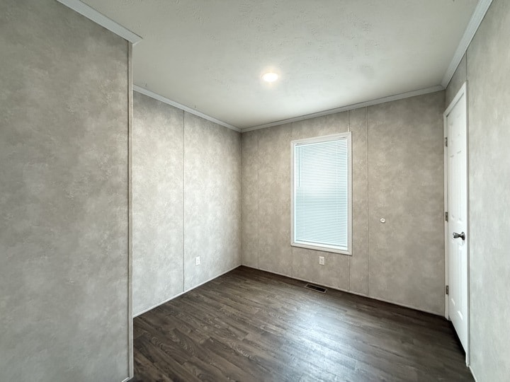 Building Photo - 10610 State Rte 762