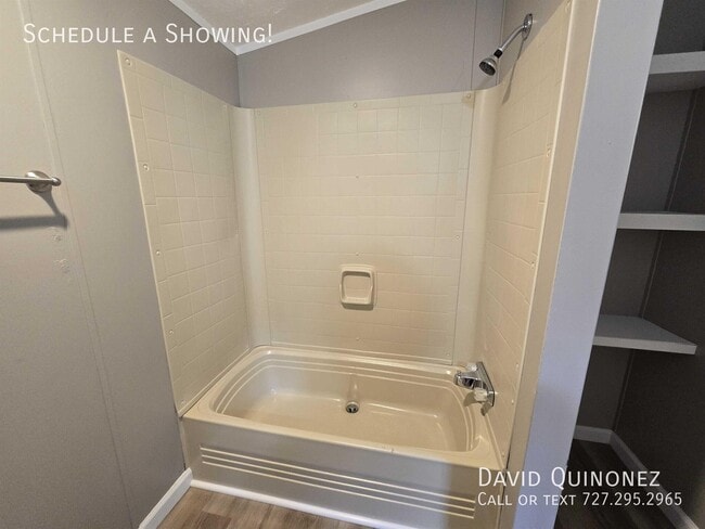 Building Photo - 252 S Blackwood Dr