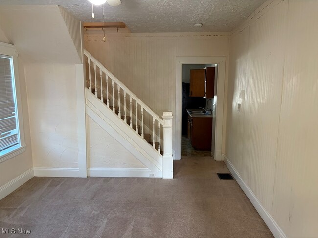 Building Photo - 3653 W 46th St