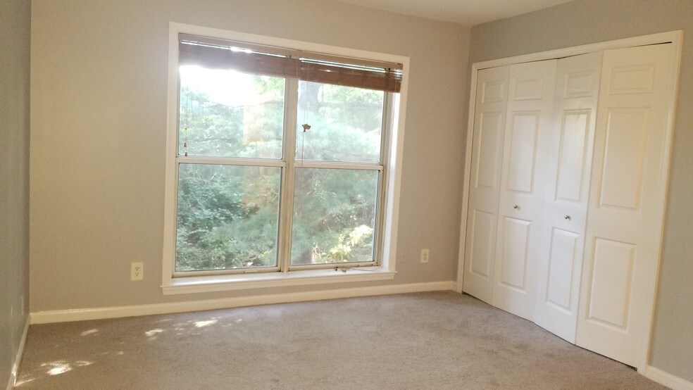 Building Photo - 10303 Appalachian Cir