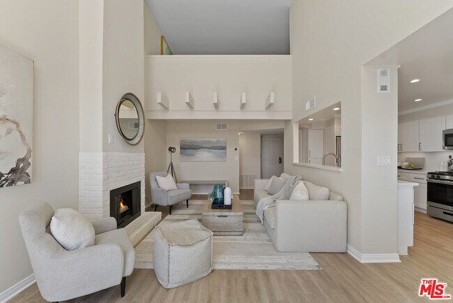 Building Photo - 2677 S Centinela Ave
